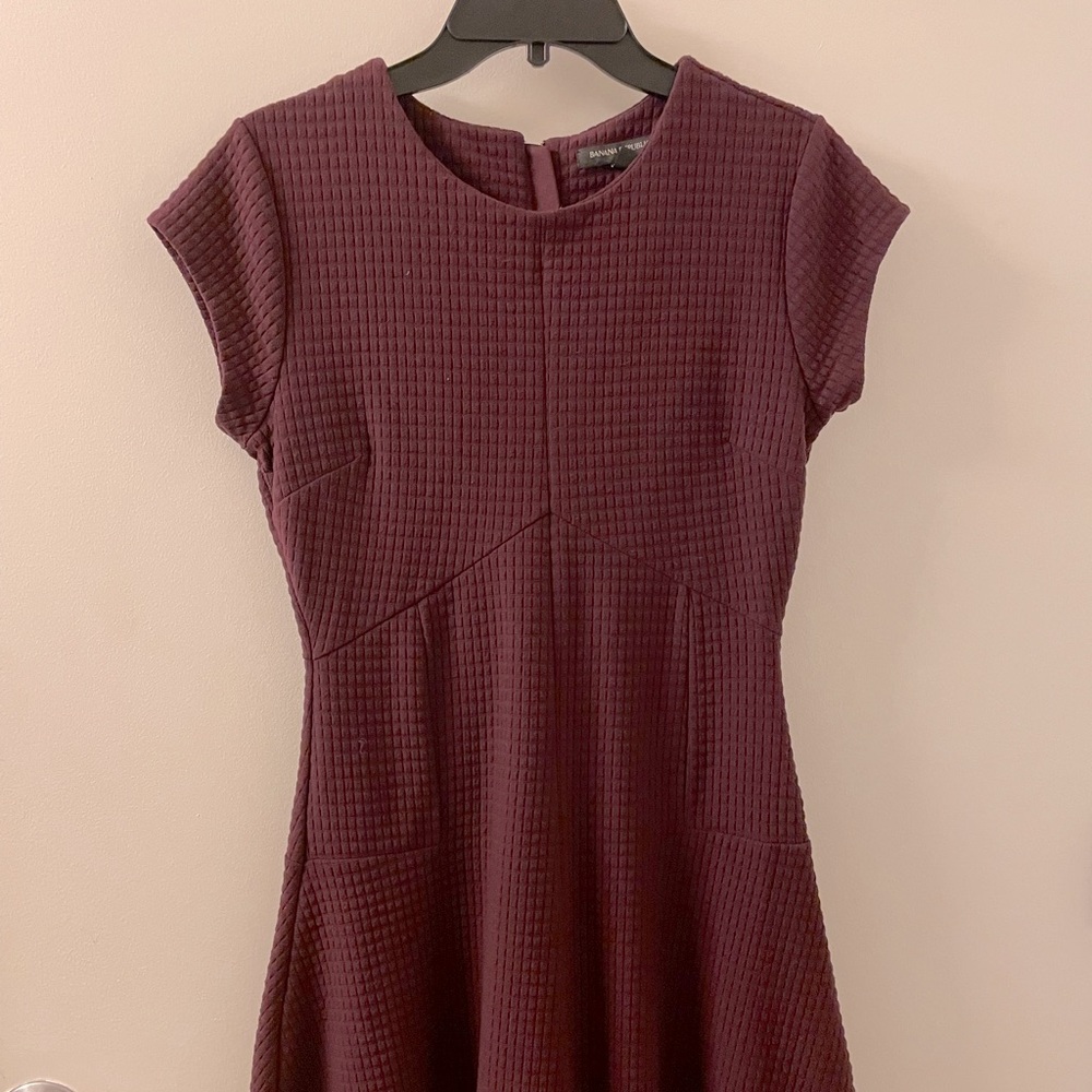 Banana Republic Short Sleeve Dress size 6